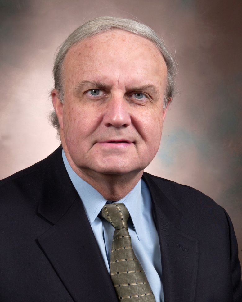 Stephen McIlveen, MD